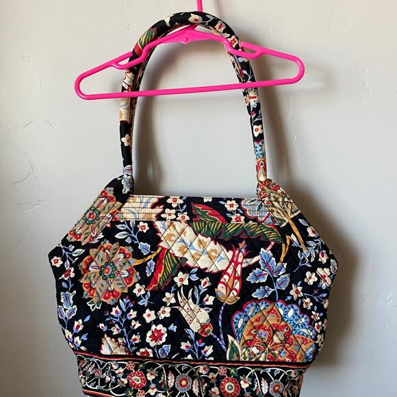Vera Bradley Floral Purse with matching clutch - Picture 3 of 9